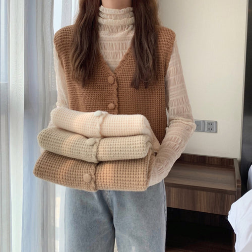 Ladies knitted vest Lune London