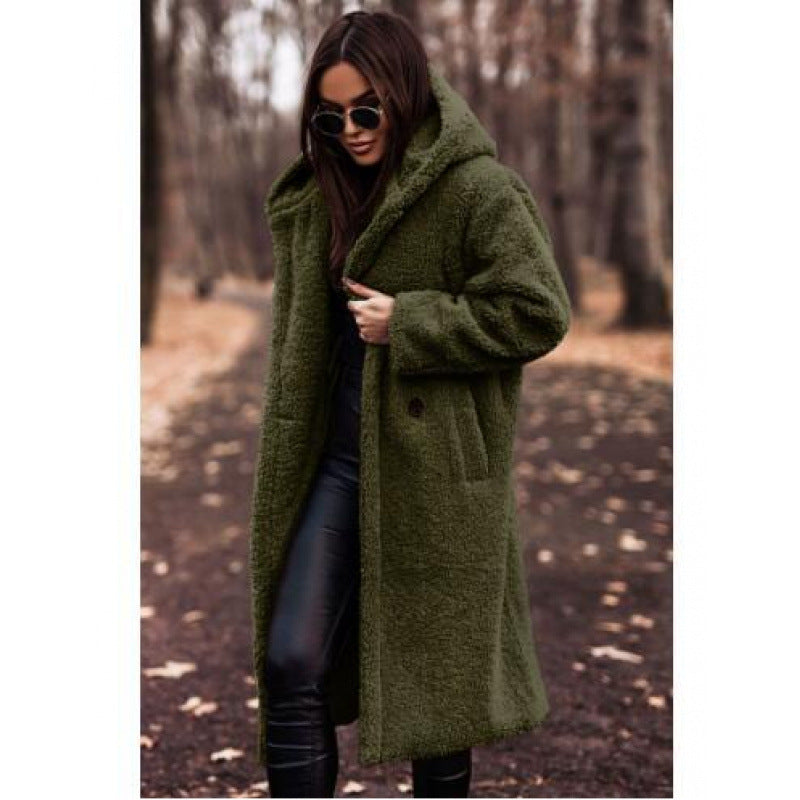 Comfortable teddy coat for women with hood and button closure Lune London