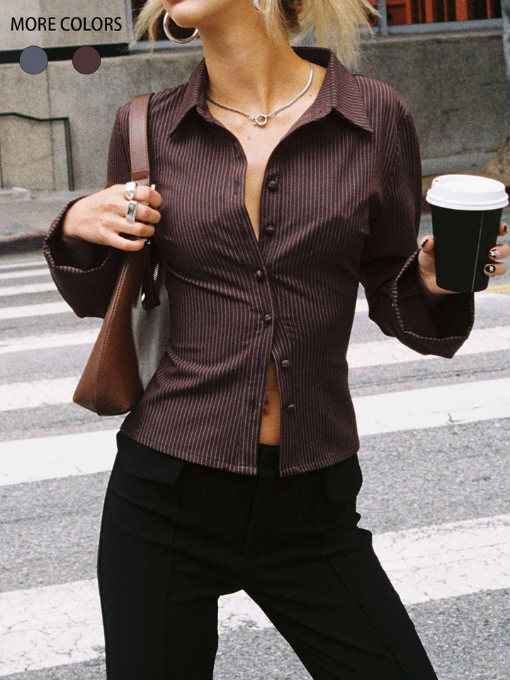 Fitted striped blouse for ladies with classic collar Lune London