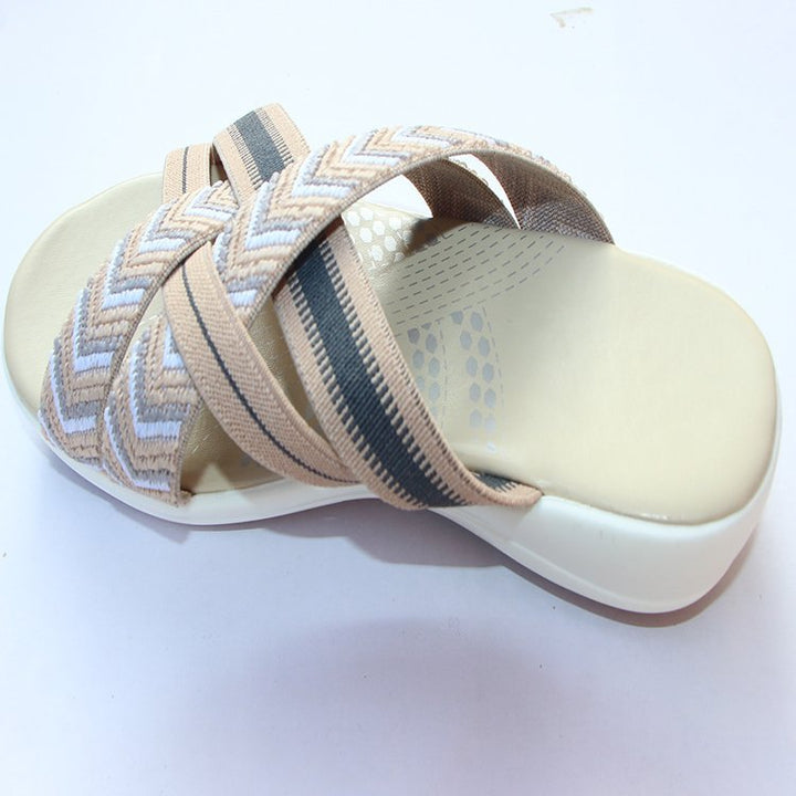 Comfortable ladies' sandals with ergonomic sole and adjustable straps Lune London