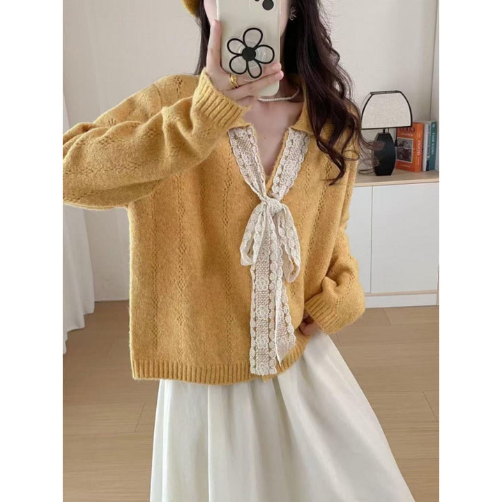 Pull en cachemire pour femmes avec détails en dentelle et coupe décontractée Chic & Stil