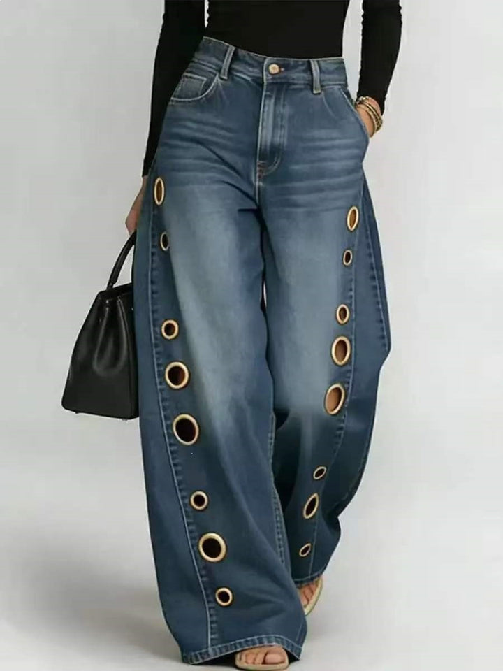 Women's Wide-Cut Jeans with Decorative Eyelets and High Waist Chic & Stil