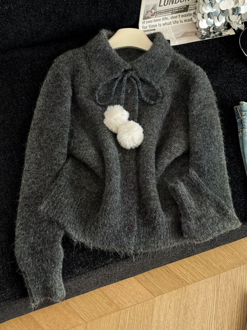 Cardigan féminin ludique avec grand col Chic & Stil
