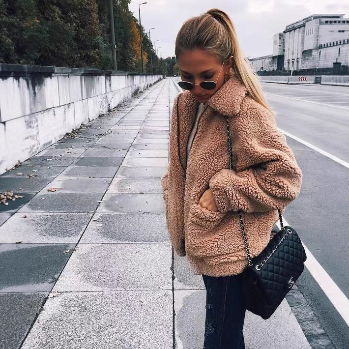 Faux fur jacket for women with hood and raglan cut Lune London