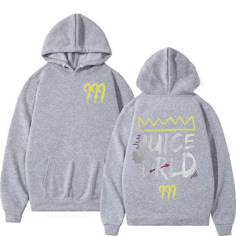 Women's hoodie with modern kangaroo pocket design and striking graphic print Chic & Stil