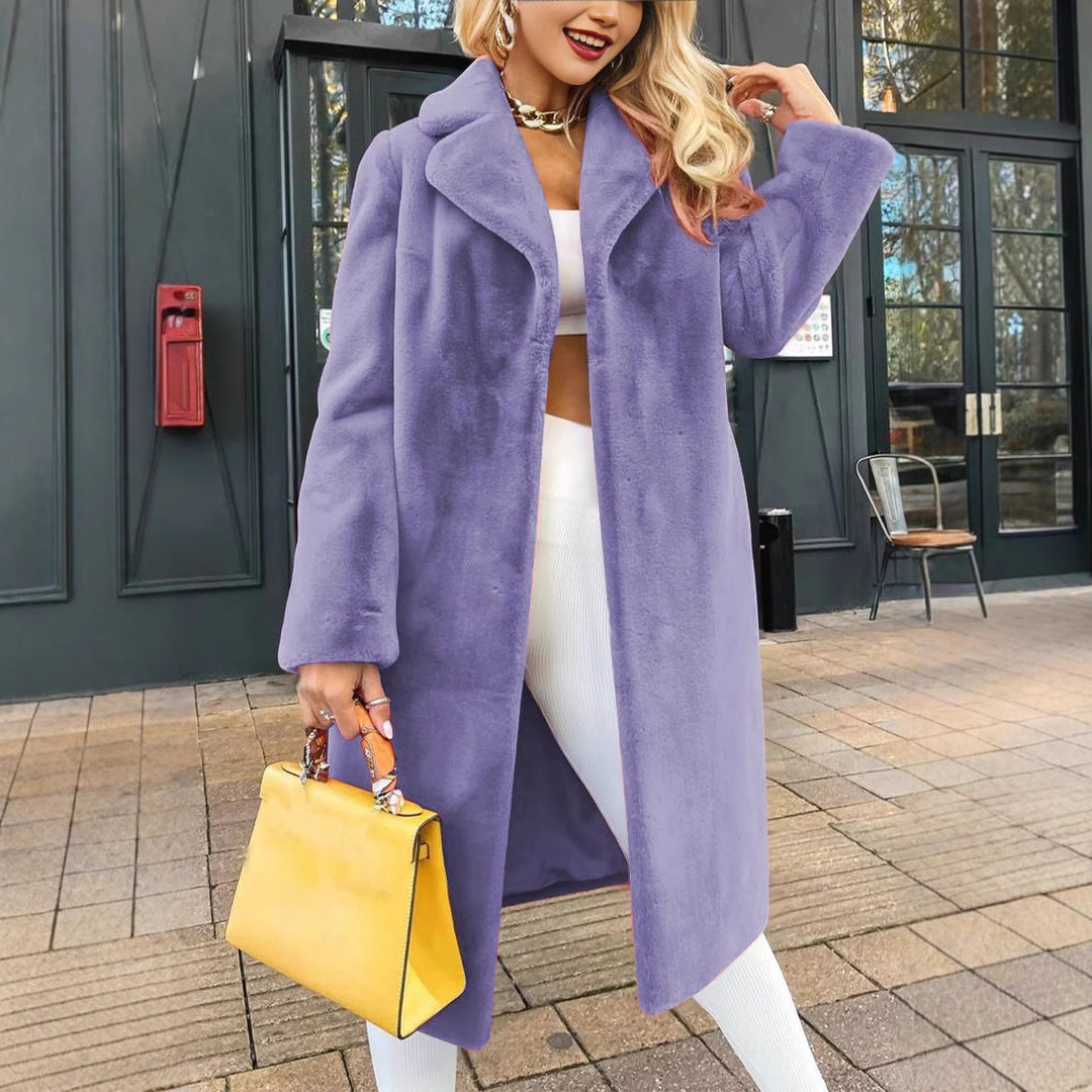 Fleece coat for women with a loose fit and large lapels Lune London