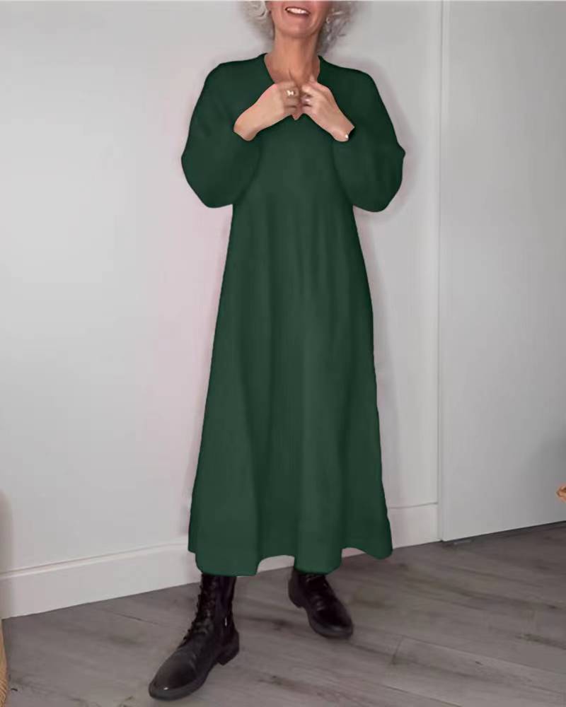 Elegant maxi dresses for women with a loose fit and long sleeves Lune London