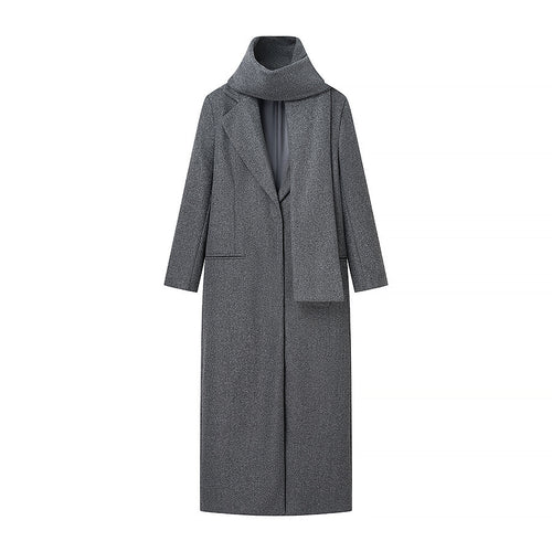 Elegant winter coat for women with high collar and practical pockets Lune London