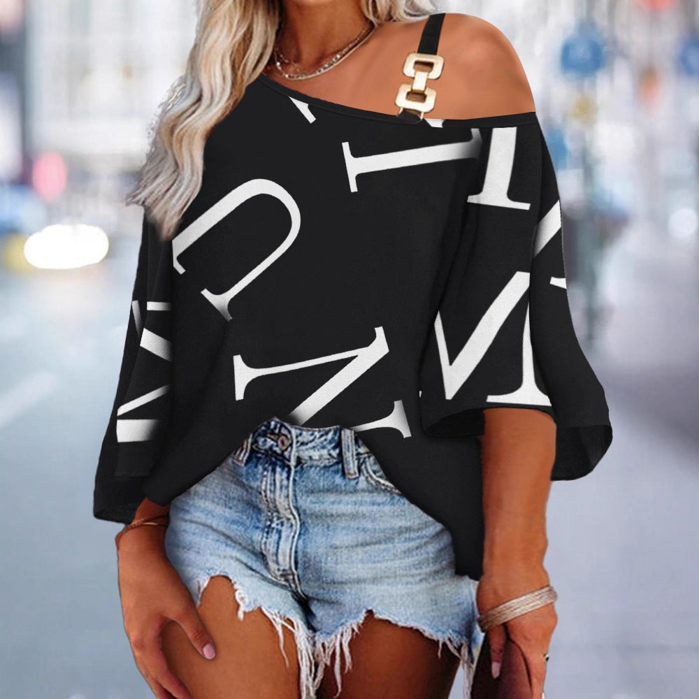 Oversized shirt for women with an original graphic design Lune London