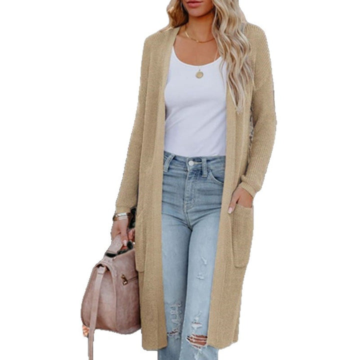 Women’s knitted coat with practical pockets and modern design Lune London
