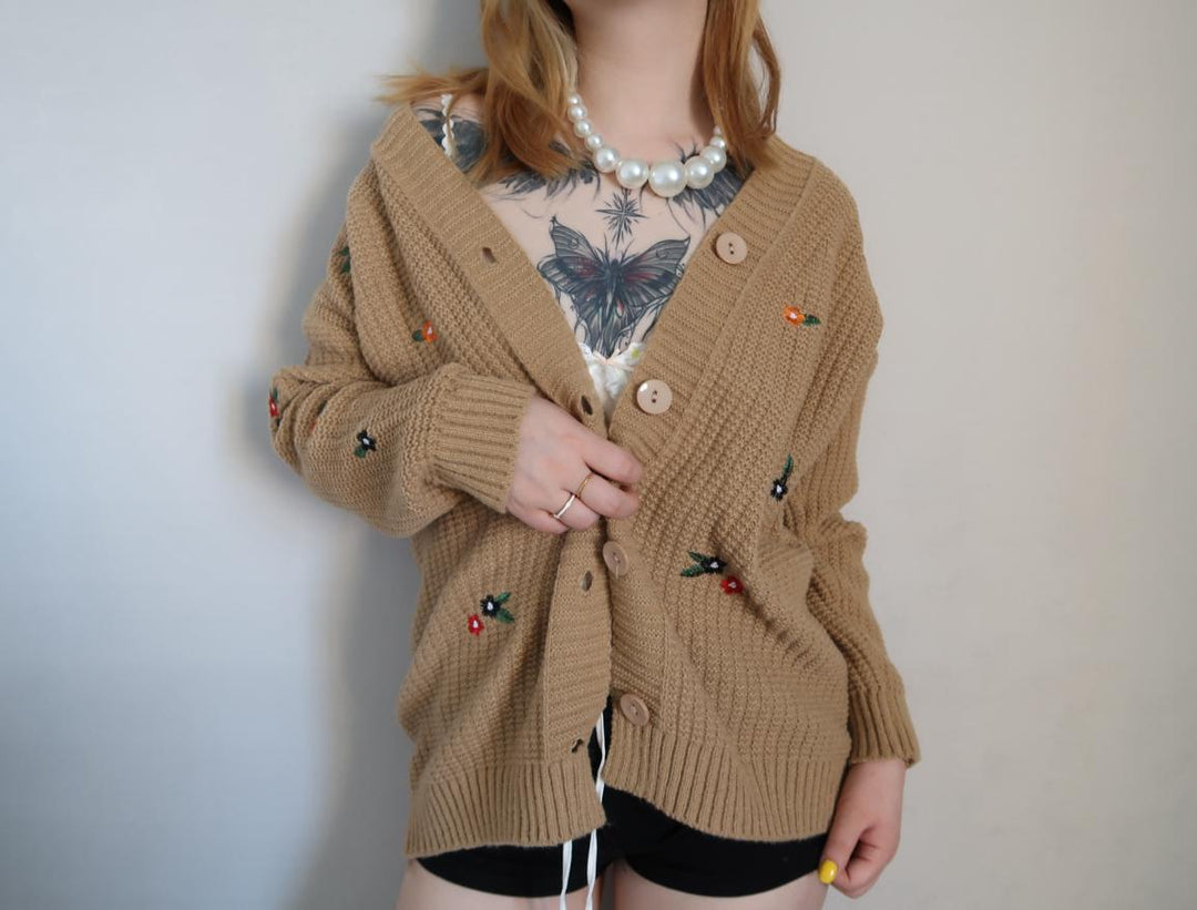 Women's knitted jacket with colorful floral embroidery Lune London