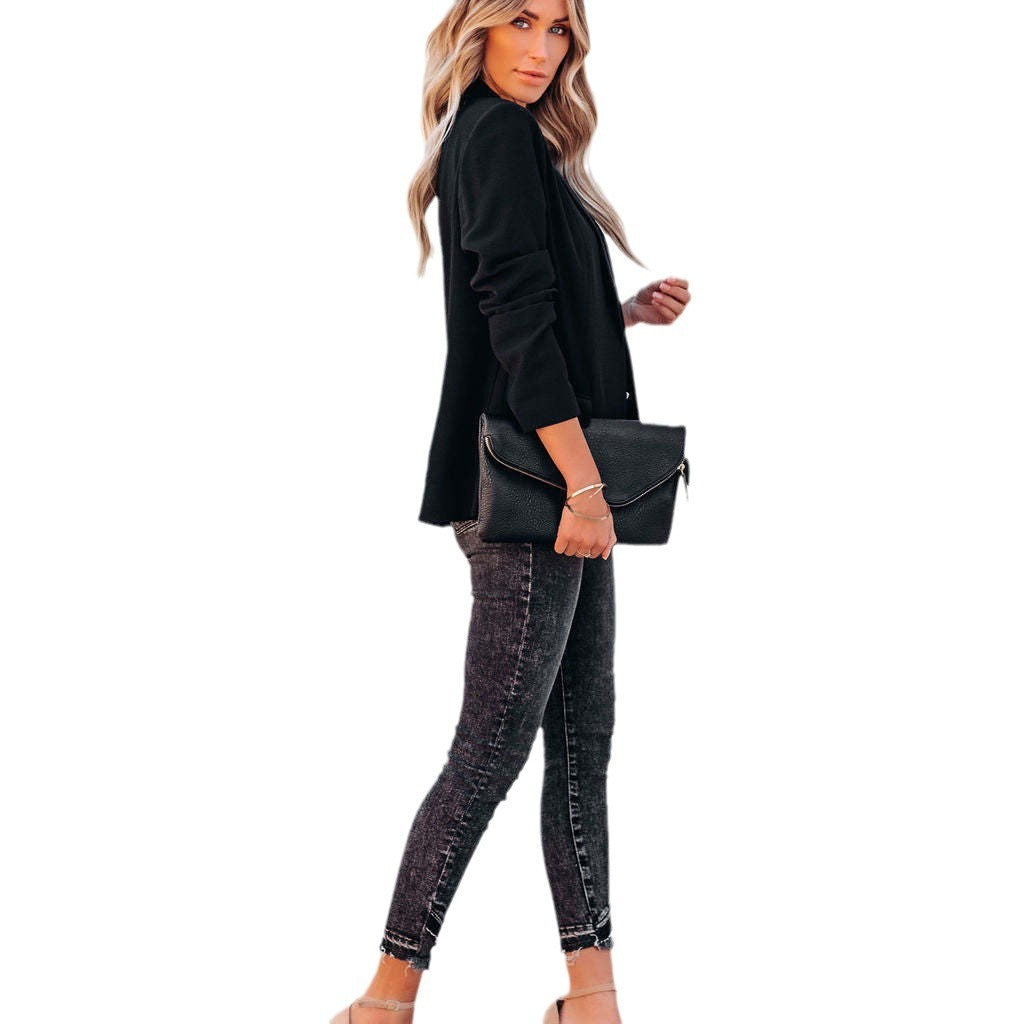 Elegant jacket for women with a relaxed fit and practical pockets Lune London