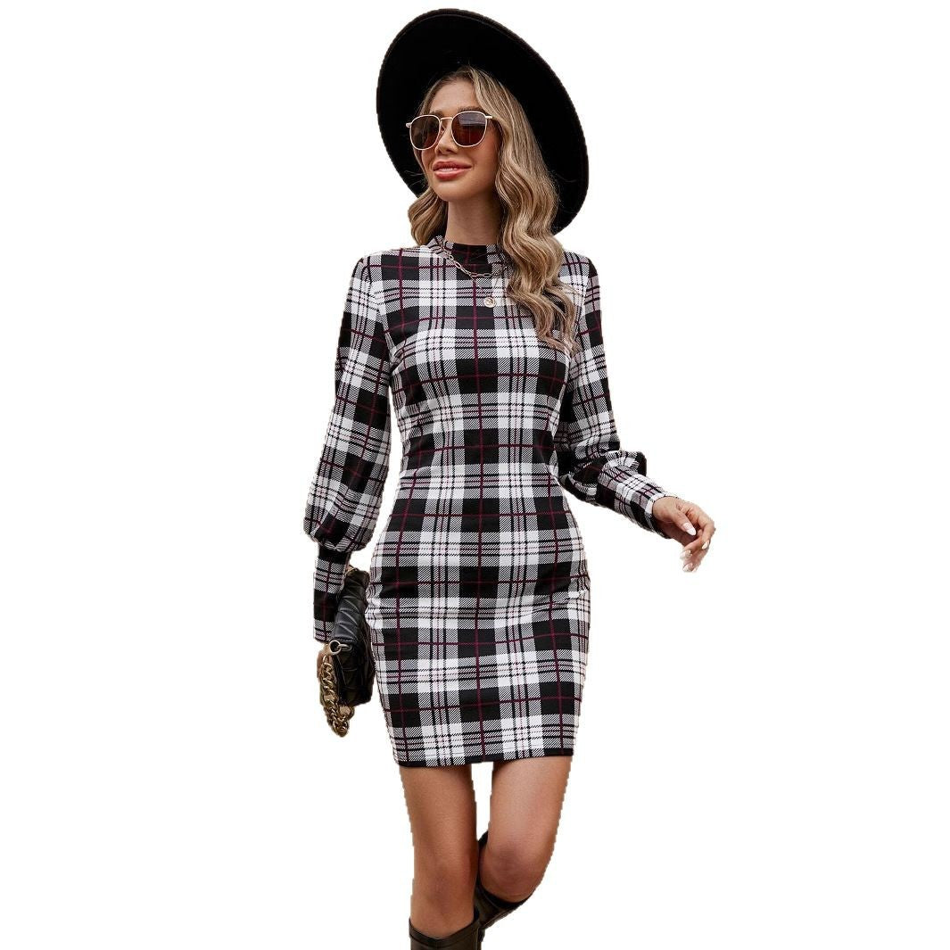 Plaid dress for women with an elegant belt accent and puff sleeves Lune London