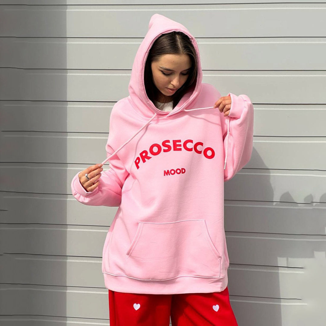 Oversized women's hoodie with an eye-catching design and a soft interior Lune London