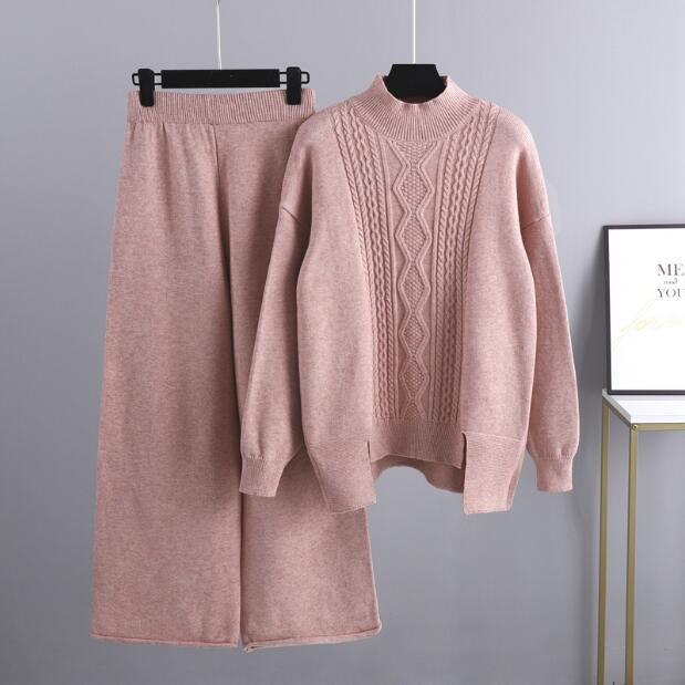 Elegant women's knit set with high collar and colorful pattern Lune London