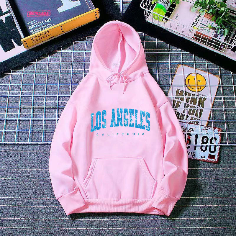 Women's hoodie with striking Los Angeles lettering Chic & Stil