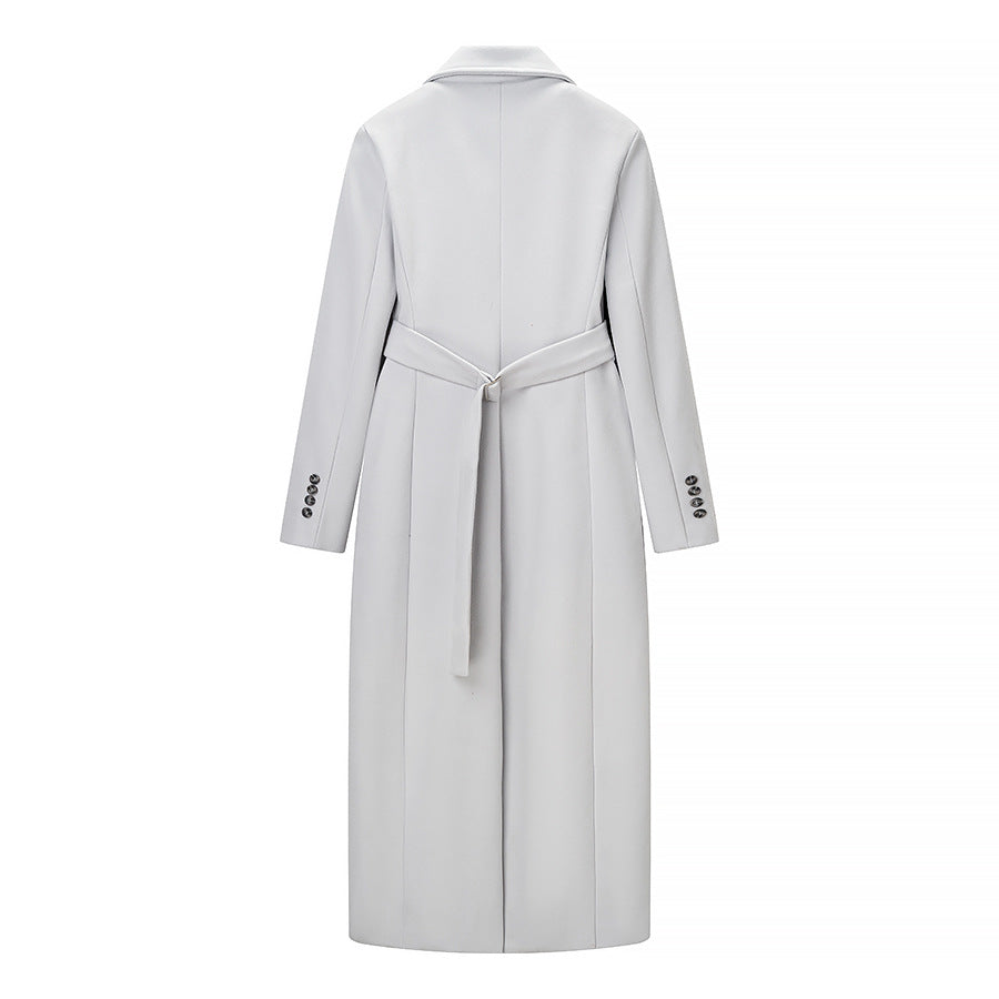 Manteau élégant pour femme avec double boutonnage et coupe ajustée Chic & Stil