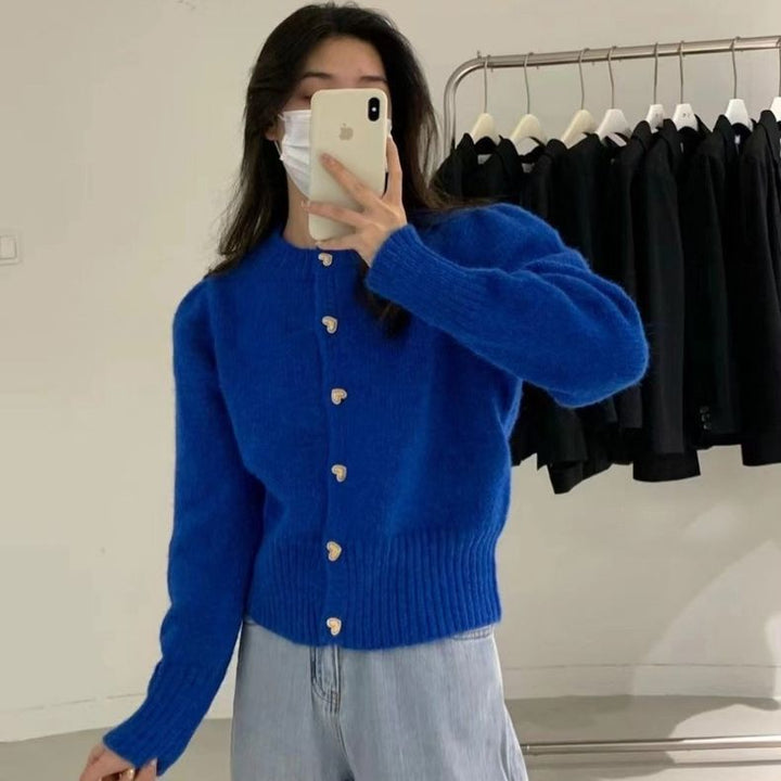 Knitted jacket for women with heart-shaped buttons and fine ribbed texture Lune London