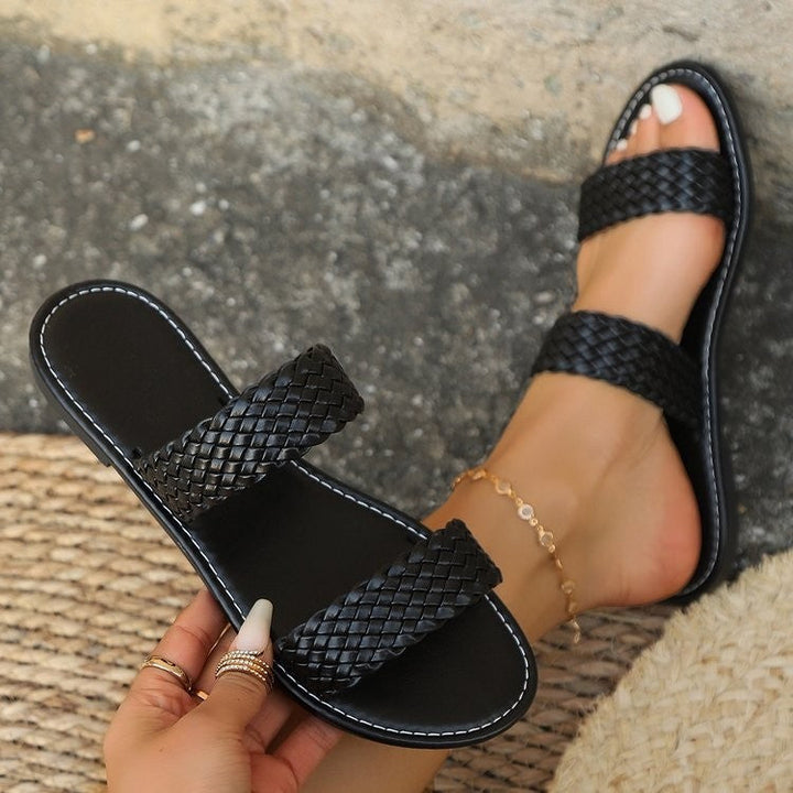 Women's Braided Strap Sandals with Comfortable Footbed and Non-Slip Sole Lune London