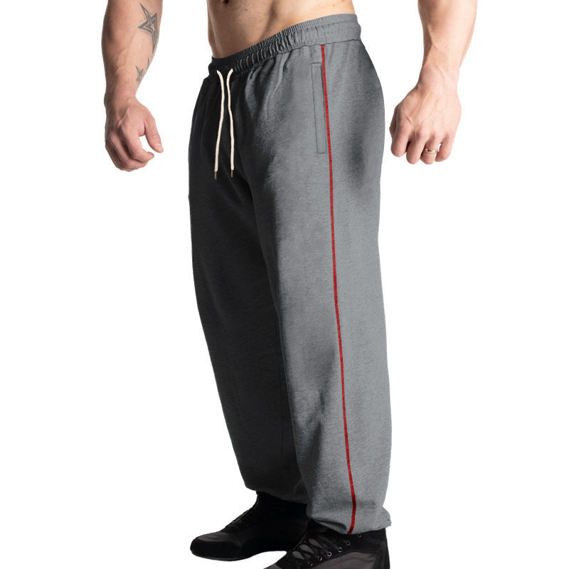 Sporty men's jogger pants with elastic waistband and practical side pockets Lune London