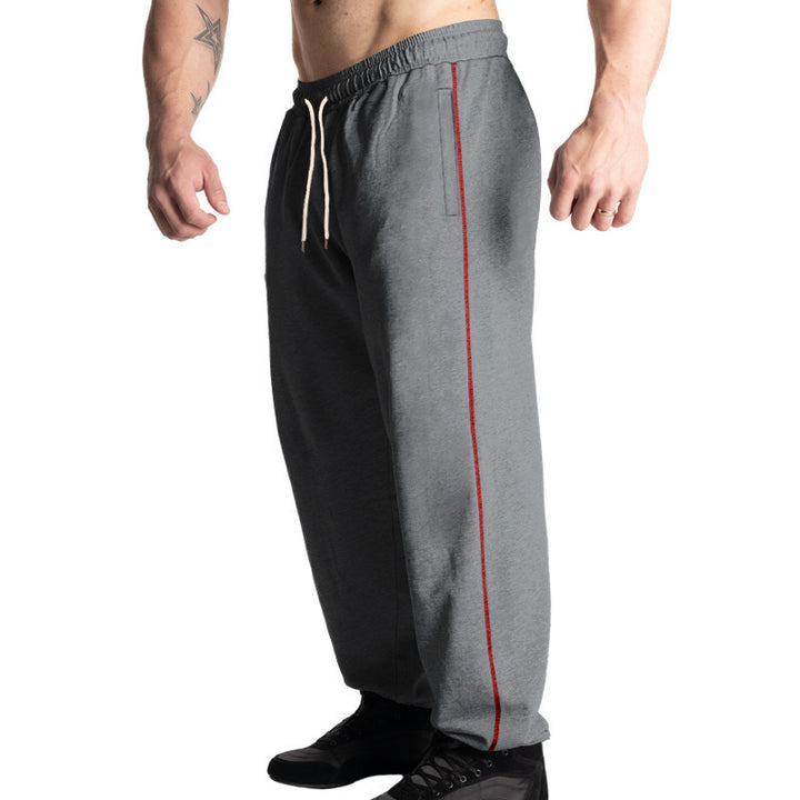 Sporty men's jogger pants with elastic waistband and practical side pockets Lune London