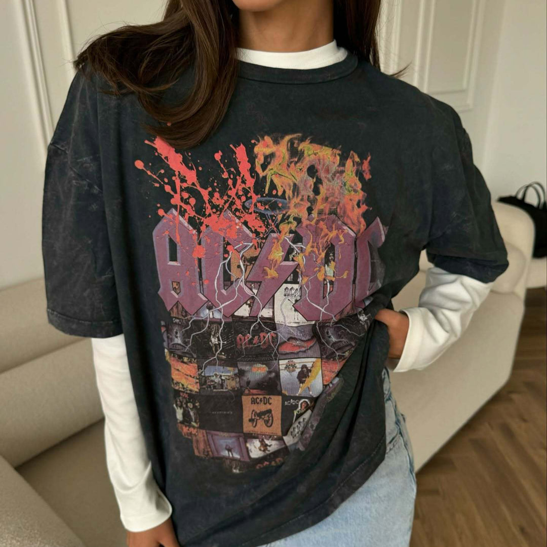 Comfortable oversized T-shirt for women with a relaxed fit and a unique finish Lune London