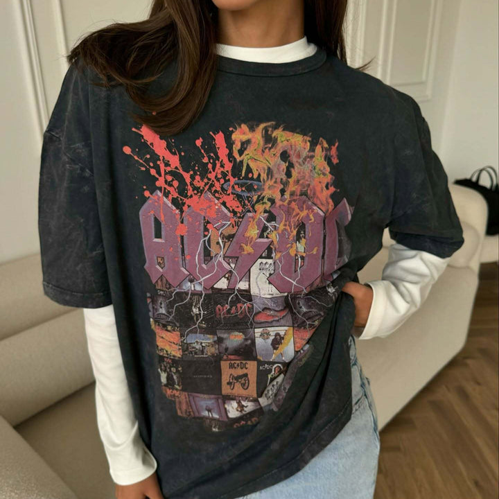 Comfortable oversized T-shirt for women with a relaxed fit and a unique finish Lune London