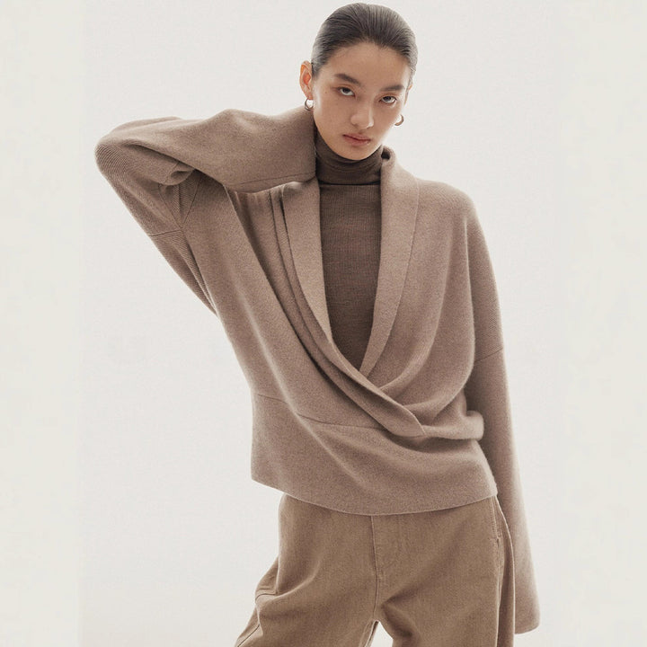 Pull enveloppant élégant et doux pour femme en laine de haute qualité Chic & Stil