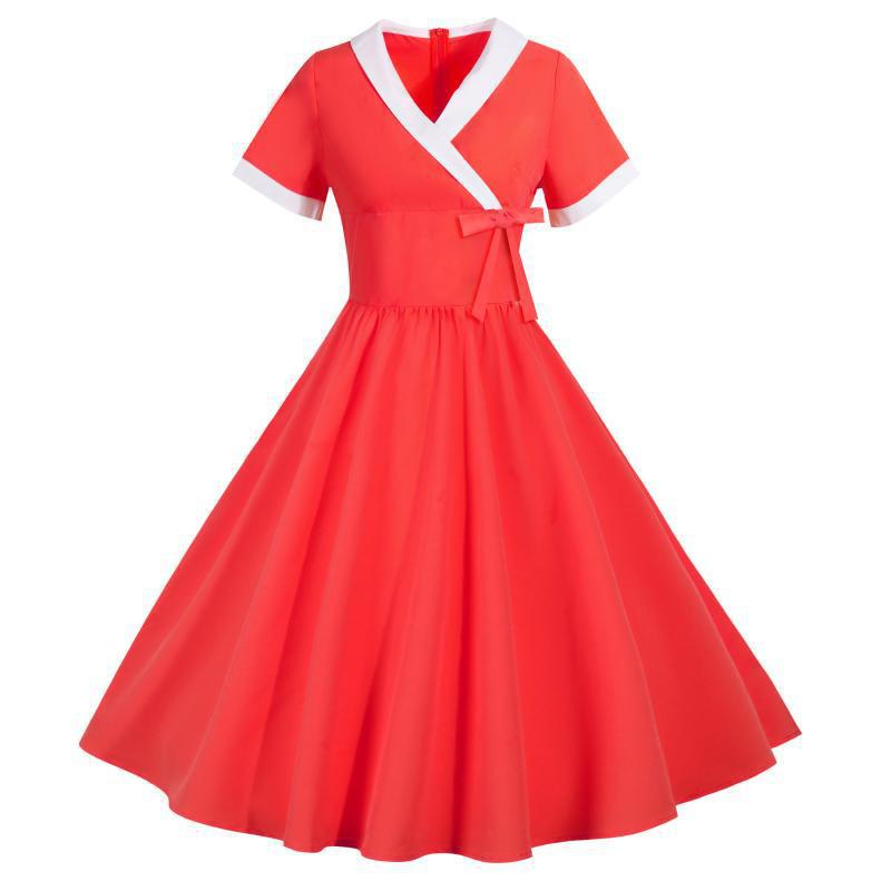 Robe midi pour femmes avec un design classique à enrouler et une ceinture à la taille Chic & Stil