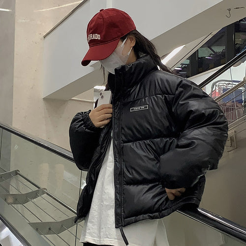 Ladies stylish and ultralight padded jacket with high collar and practical pockets Lune London