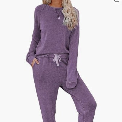 Ensemble de détente confortable pour femme avec un sweat-shirt surdimensionné élégant et des pantalons relaxants Chic & Stil