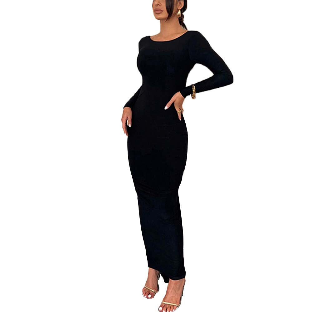 Robe maxi femme avec ouverture élégante au dos et coupe ajustée Chic & Stil