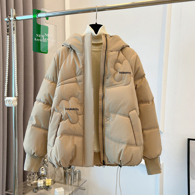 Trendy short down jacket for women with hood and practical pockets Lune London