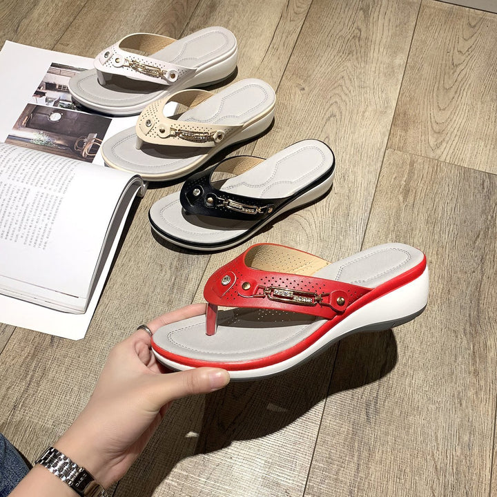 Comfortable strap sandals for women with decorative details and an ergonomic sole Lune London