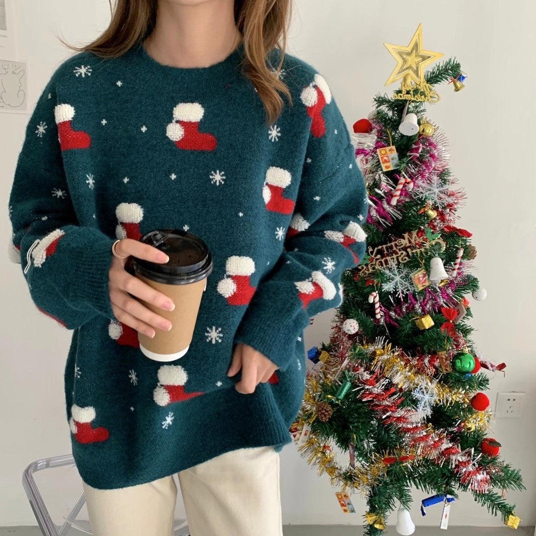 Women's Christmas sweater with festive pattern and relaxed fit Lune London