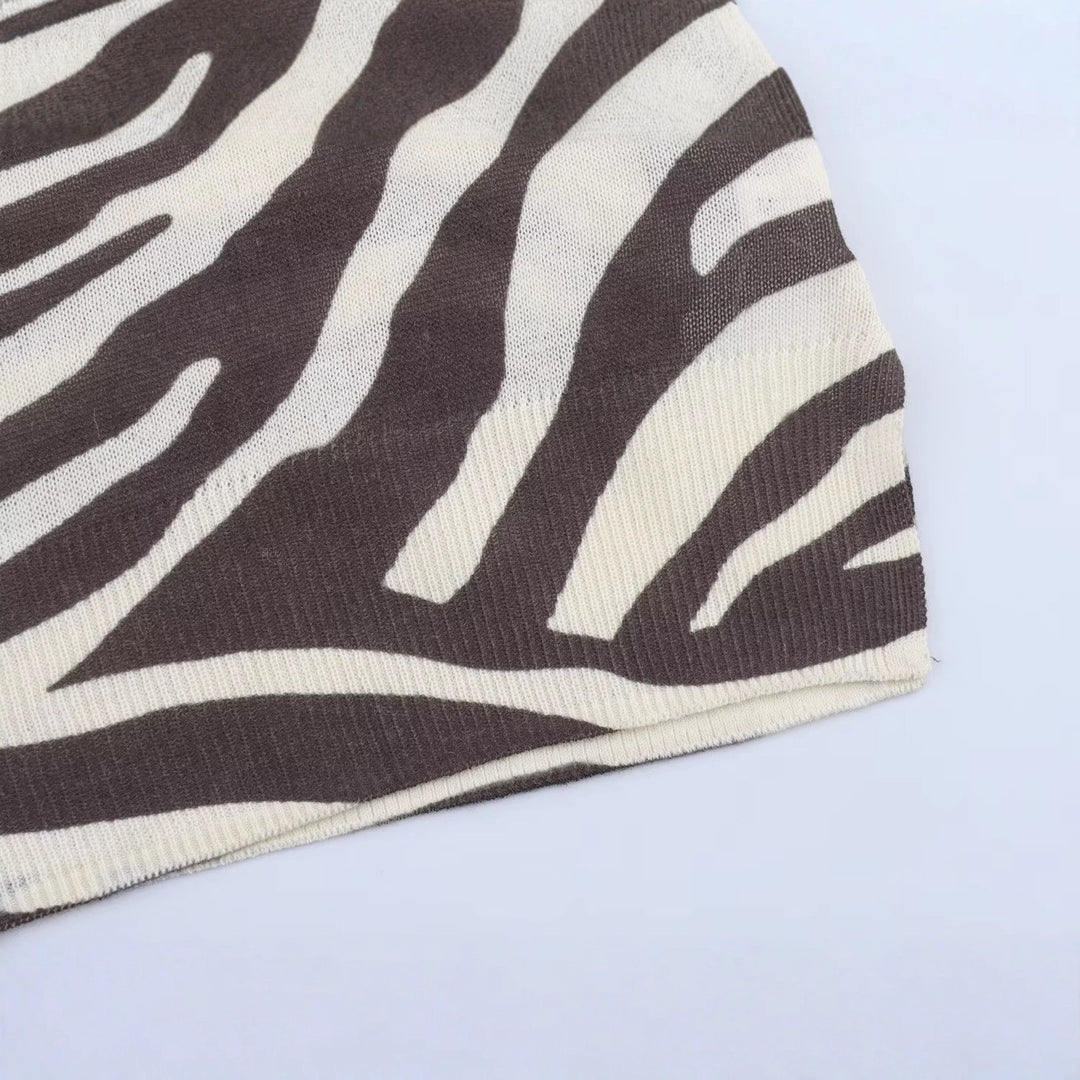 Lightweight pullover for women in chic and stylish zebra print