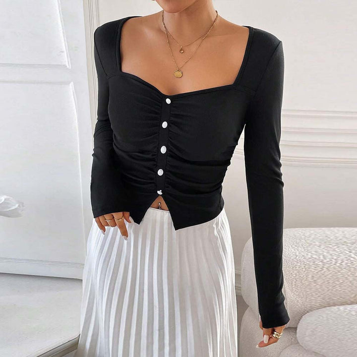 Top court à manches longues pour femmes avec détail de bouton décoratif et design froncé Chic & Stil