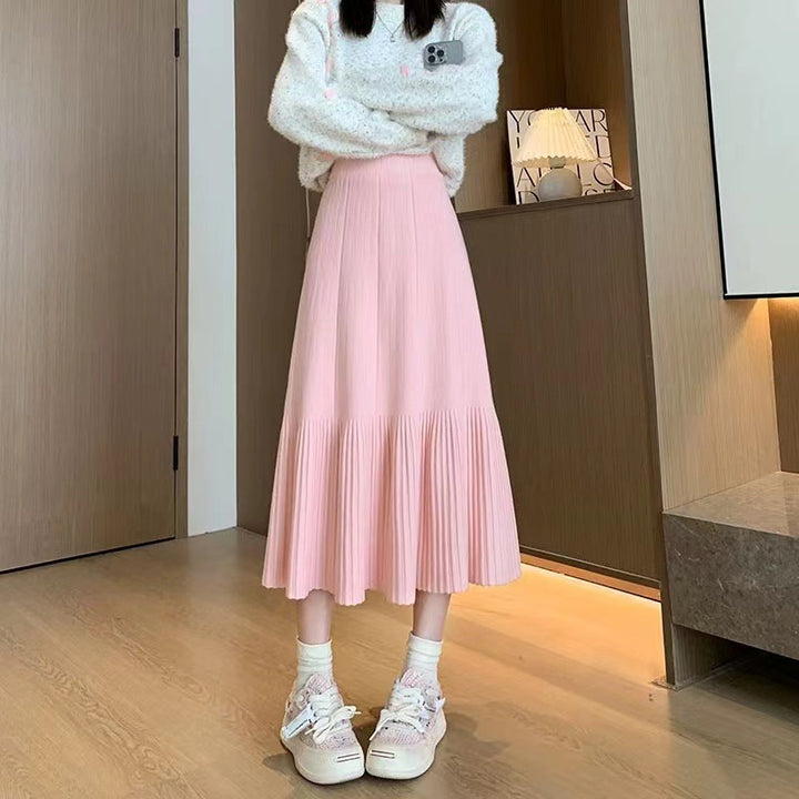 Pleated maxi skirt for women with flared hem and high waist Lune London