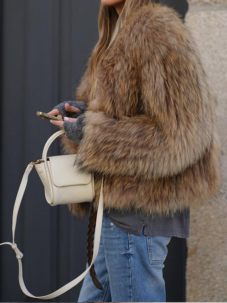 Ladies Luxurious Faux Fur Jacket in Oversized Cut Lune London