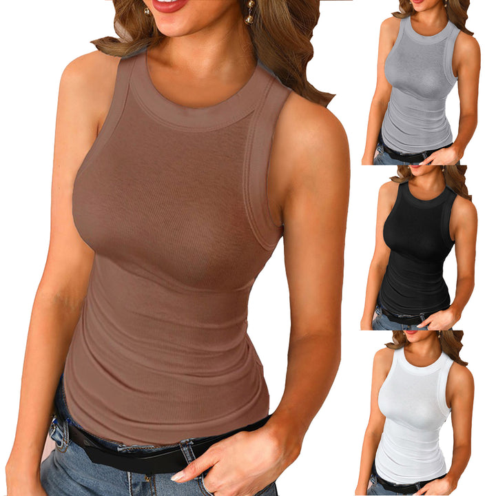 Women Sports Tank Top with Modern Cut and Breathable Material Lune London