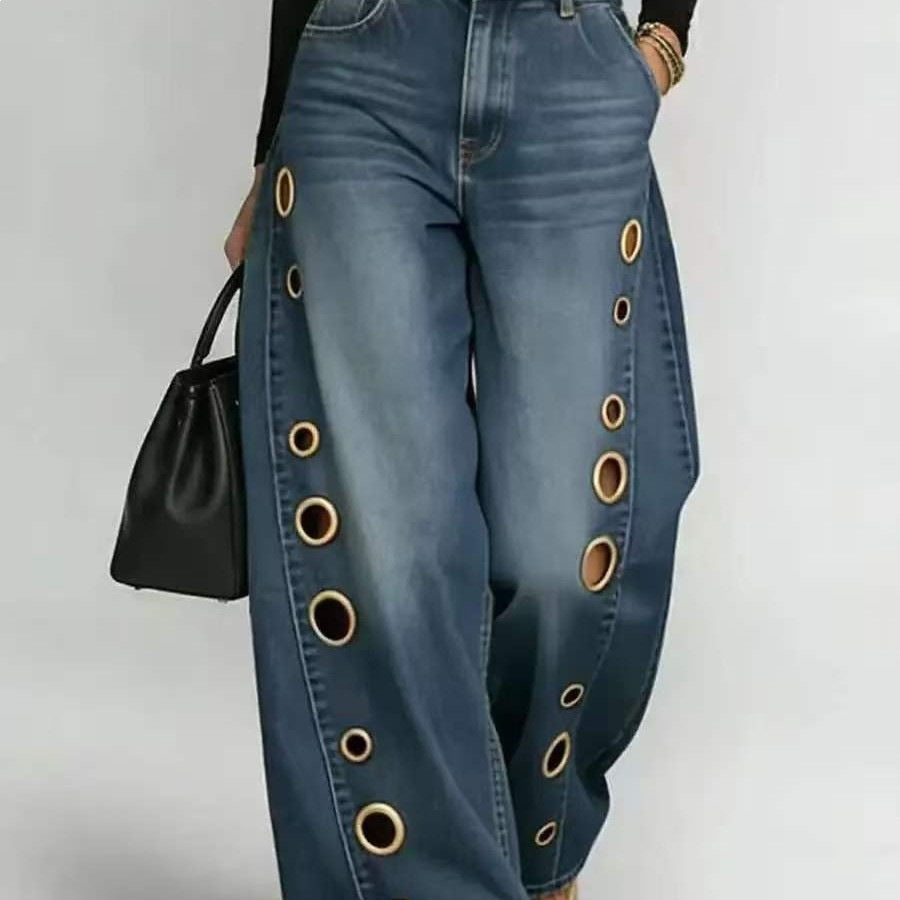Women's Wide-Cut Jeans with Decorative Eyelets and High Waist Chic & Stil