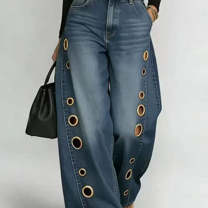 Women's Wide-Cut Jeans with Decorative Eyelets and High Waist Chic & Stil
