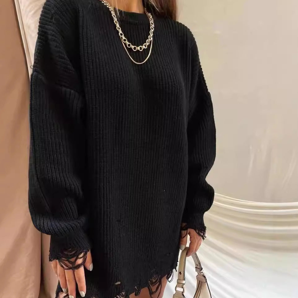 Women Large knit sweater with torn hem Lune London