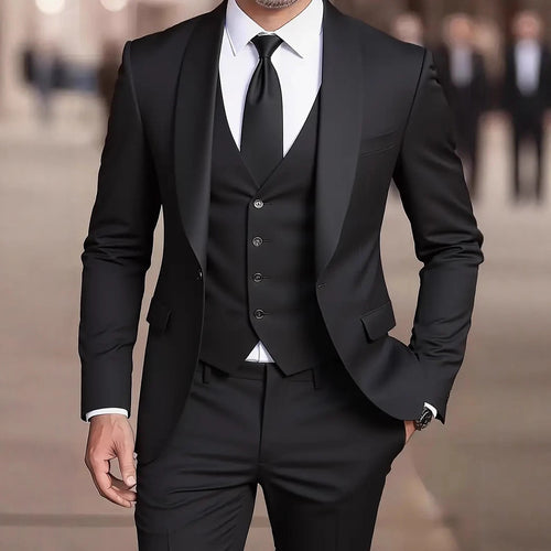 Luxurious tuxedo suit for men Lune London