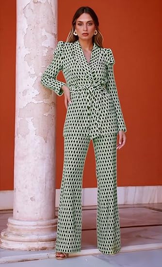 Ensemble élégant et stylé pour femmes à deux pièces avec ceinture à nouer Chic & Stil