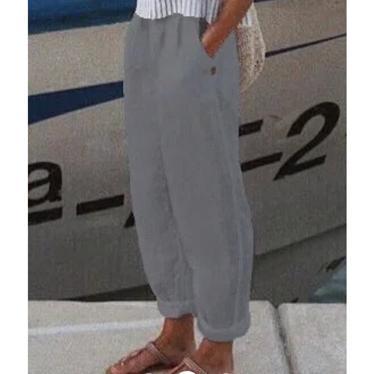 Casual linen pants for women with elastic waistband and practical side pockets Lune London