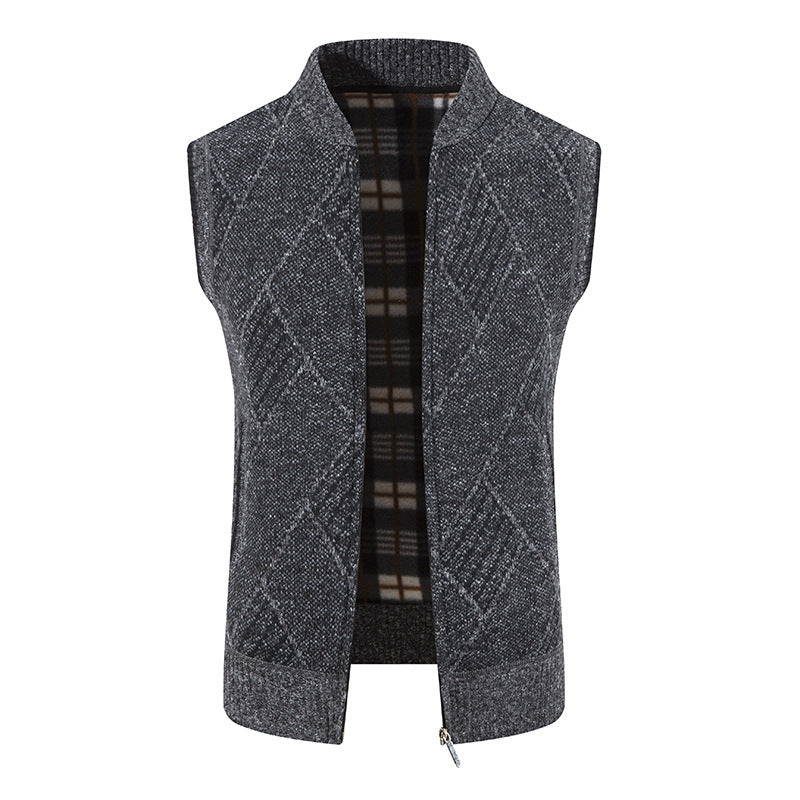 Men's Fashionable Knitted Vest with Structured Diamond Pattern Lune London