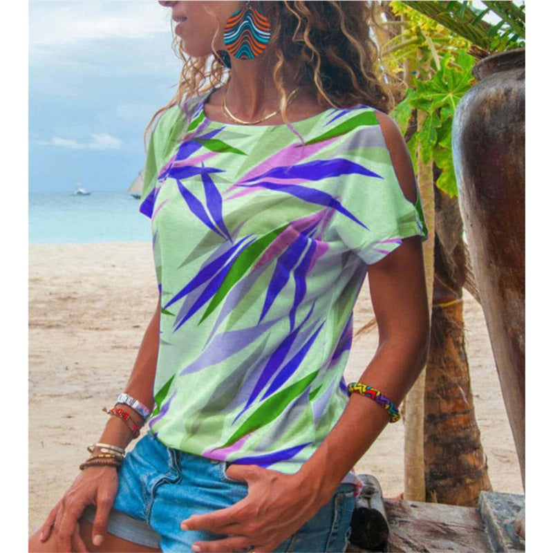 T-shirt pour femme avec coupe asymétrique et motif de feuilles colorées Chic & Stil