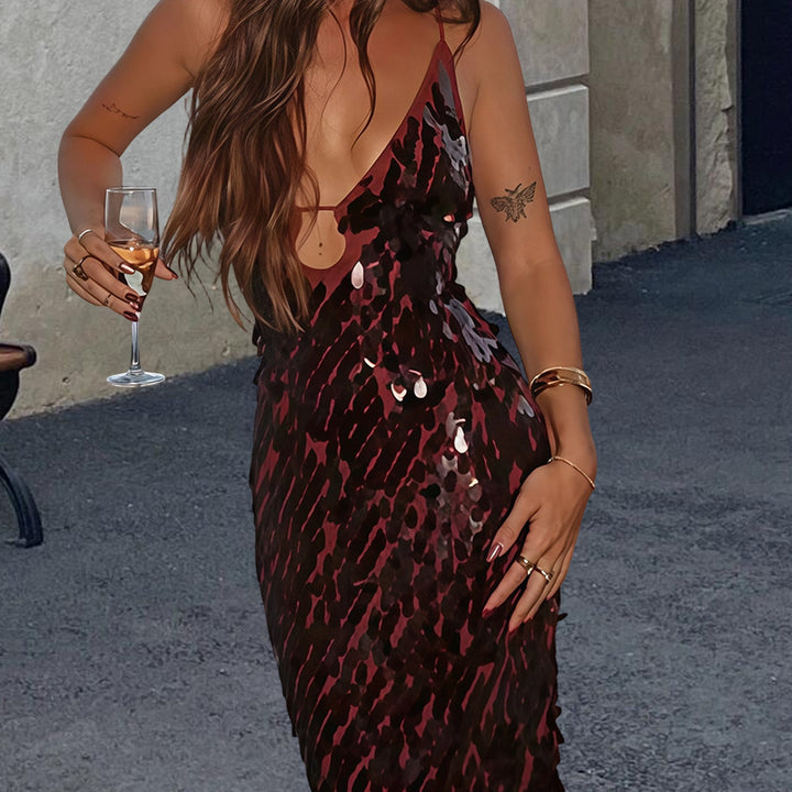 Ladies Elegant Maxi Dress with Deep Neckline and Shiny Sequins Lune London