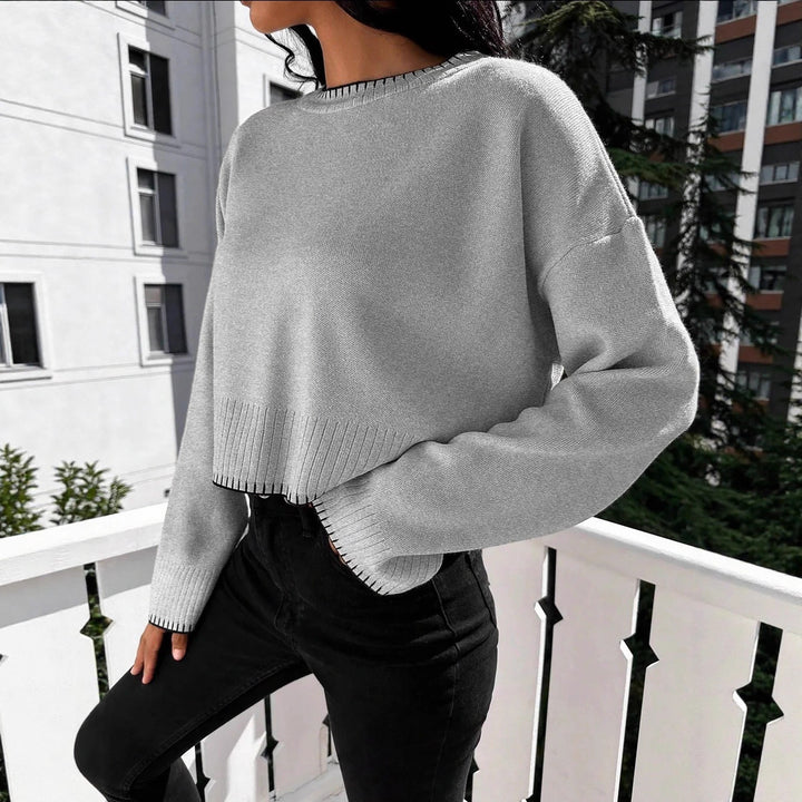 Cropped knit sweater for women with a fine ribbed texture and a relaxed fit Lune London